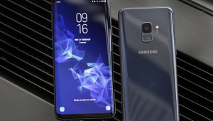 Samsung представил на суд зрителей Samsung Galaxy S9 и S9+