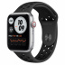 Apple Watch SE // 44мм GPS + Cellular // Корпус из алюминия серебристого цвета, спортивный ремешок Nike цвета «Антрацитовый/чёрный» (2020)