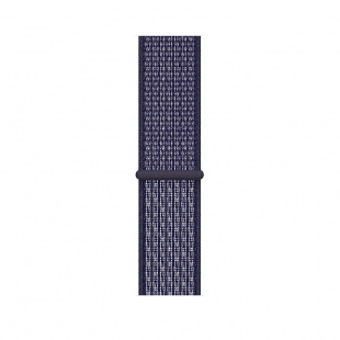 Apple Watch SE // 40мм GPS // Корпус из алюминия цвета «серый космос», спортивный браслет Nike светло-лилового цвета (2020)