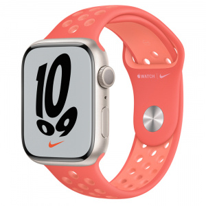 Apple Watch Series 7 // 45мм GPS // Корпус из алюминия цвета «сияющая звезда», спортивный ремешок Nike цвета «волшебная искра/нежная заря»