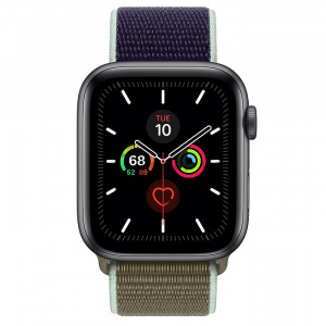 Купить Apple Watch Series 5 // 44мм GPS // Корпус из алюминия цвета «серый космос», спортивный браслет цвета «лесной хаки»
