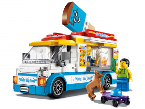 Конструктор Lego City Грузовик мороженщика (60253)