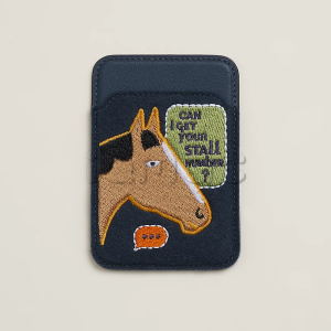 Чехол-бумажник Hermès "Stall Number" с MagSafe для iPhone, цвет Bleu Navy / Морской синий