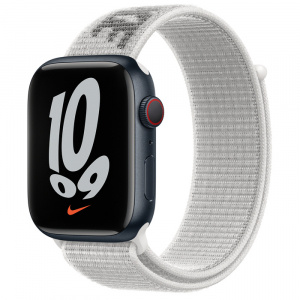 Apple Watch Series 7 // 45мм GPS + Cellular // Корпус из алюминия цвета «тёмная ночь», спортивный браслет Nike цвета «снежная вершина»