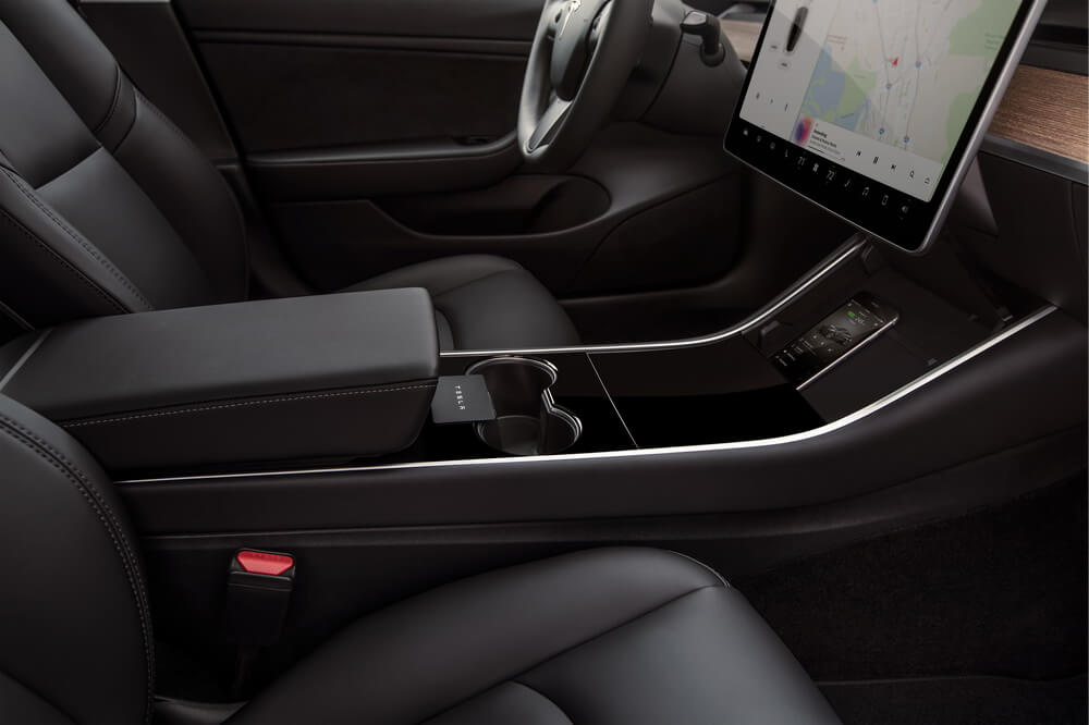 model-3-interior-keycard-and-phone-dock-hevcars.jpg