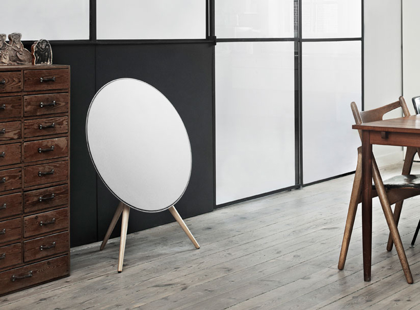 bang_olufsen_beoplay_A9_02.jpg