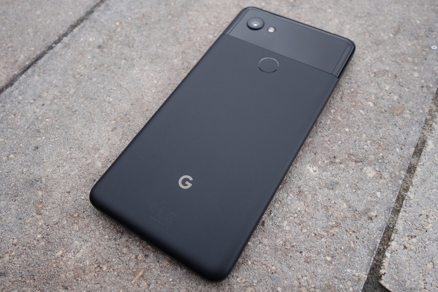 google-pixel-2-xl-smartphone-review.jpg