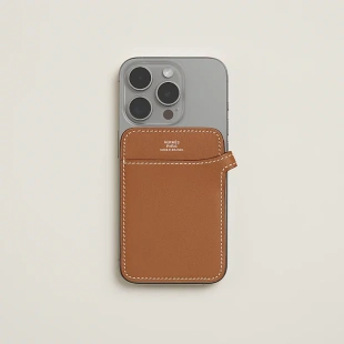 Чехол-бумажник Hermès "Stand" с MagSafe для iPhone, цвет Gold/ Золото