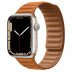 Apple Watch Series 7 // 45мм GPS // Корпус из алюминия цвета «сияющая звезда», кожаный браслет цвета «золотистая охра», размер ремешка M/L