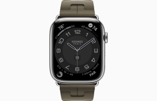 Apple Watch Series 9 Hermès // 45мм GPS+Cellular // Корпус из нержавеющей стали серебристого цвета, ремешок Kilim Single Tour цвета Kaki с раскладывающейся застёжкой (Deployment Buckle)