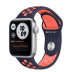 Apple Watch SE // 40мм GPS // Корпус из алюминия серебристого цвета, спортивный ремешок Nike цвета «Полночный синий/манго» (2020)
