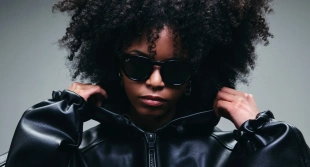 Умные очки Ray-Ban  Headliner (2-gen) (Черная глянцевая оправа, зеленые линзы)