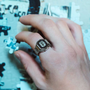 Часы-кольцо Casio CRW001-1