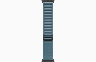 Apple Watch Ultra 3 (2025) // 49мм GPS+Cellular // Корпус из черного титана, ремешок Alpine Loop светло-синего цвета