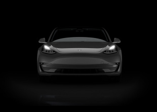 Tesla Model 3 Long Range Battery Midnight Silver