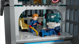 Конструктор Lego Avengers Tower (76269)