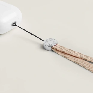 Шнурок Hermès через плечо для AirPods, цвет Soft Pink/ Нежно-розовый