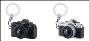 Nikon (1 брелок попадается случайно)