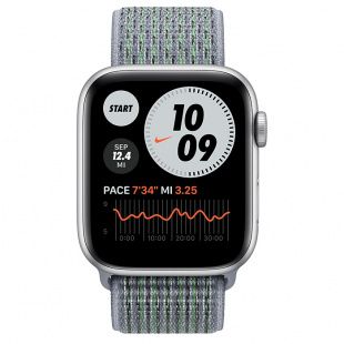 Apple Watch SE // 44мм GPS // Корпус из алюминия серебристого цвета, спортивный браслет Nike цвета «Дымчатый серый» (2020)