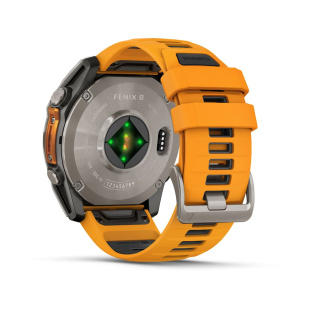 Мультиспортивные часы Garmin Fenix 8 (47mm), Sapphire, титановый светло-серый корпус, оранжевый силиконовый ремешок