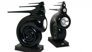 Bowers & Wilkins Nautilus - Black