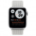 Apple Watch Series 6 // 40мм GPS // Корпус из алюминия серебристого цвета, спортивный браслет Nike цвета «Снежная вершина»