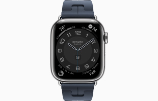 Apple Watch Series 9 Hermès // 45мм GPS+Cellular // Корпус из нержавеющей стали серебристого цвета, ремешок Kilim Single Tour цвета Navy с раскладывающейся застёжкой (Deployment Buckle)