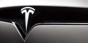 Tesla Model Y Performance All-Wheel Drive White