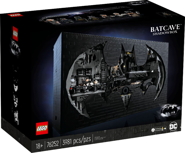 Lego DC Comics Batcave Shadow Box 76252