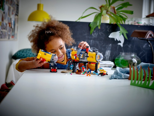 Конструктор LEGO City Океан: исследовательская база (60265)