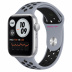 Apple Watch SE // 44мм GPS // Корпус из алюминия серебристого цвета, спортивный ремешок Nike цвета «Дымчатый серый/чёрный» (2020)