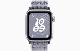 Apple Watch SE // 40мм GPS+Cellular // Корпус из алюминия серебристого цвета, спортивный браслет Nike цвета «Серый/синий» (2024)