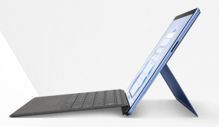 Microsoft Surface Pro 9 - 256GB / Intel Evo Core i5 / Wi-fi / 16Gb RAM (Sapphire)