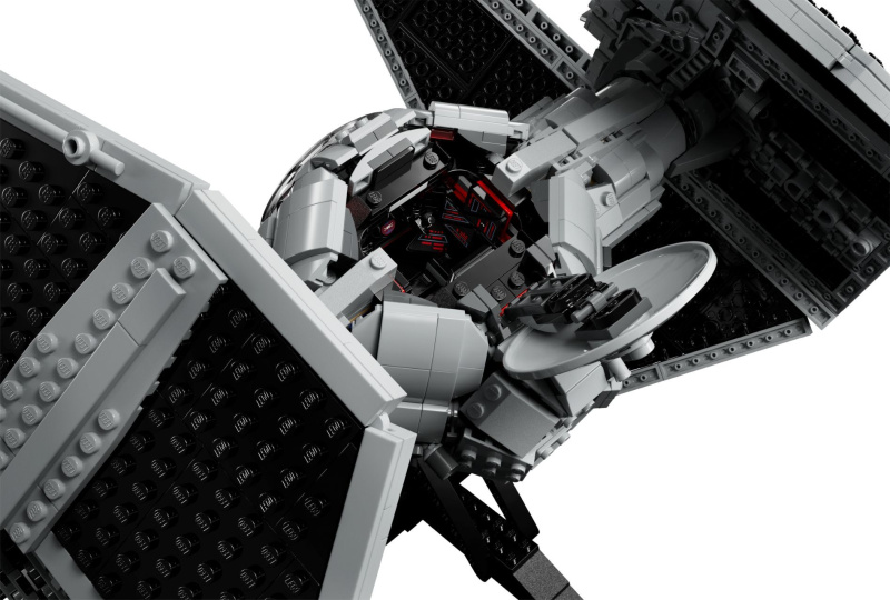 LEGO Star Wars TIE Interceptor 75382