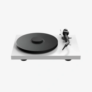 Виниловый проигрыватель Turntable Pro-Ject Debut PRO S (Satin White)