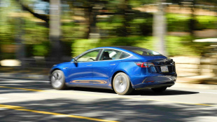 Tesla Model 3 Long Range Battery Blue Metallic