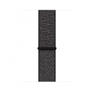 Apple Watch Series 5 // 40мм GPS // Корпус из алюминия цвета «серый космос», спортивный браслет Nike чёрного цвета