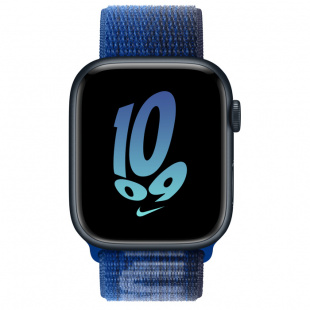 Apple Watch Series 8 // 41мм GPS // Корпус из алюминия цвета "темная ночь", спортивный браслет Nike цвета "королевская игра/морская полночь"