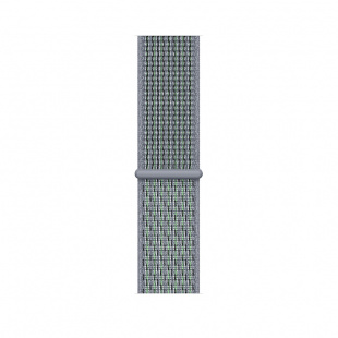 Apple Watch SE // 40мм GPS // Корпус из алюминия цвета «серый космос», спортивный браслет Nike цвета «Дымчатый серый» (2020)