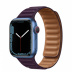 Apple Watch Series 7 // 41мм GPS + Cellular // Корпус из алюминия синего цвета, кожаный браслет цвета «тёмная вишня», размер ремешка M/L