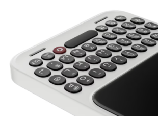 QWERTY-смартфон Clicks Communicator (Smoke)
