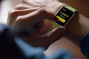 Просто оставьте Ваш iPhone дома: обновленные приложения Apple Watch отследят всю информацию самостоятельно