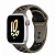 Купить Apple Watch Series 8 // 41мм GPS + Cellular // Корпус из алюминия серебристого цвета, спортивный ремешок Nike цвета "серая олива/черный"