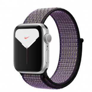 Apple Watch Series 5 // 44мм GPS + Cellular // Корпус из алюминия серебристого цвета, спортивный браслет Nike цвета «песчаная пустыня/салатовый»
