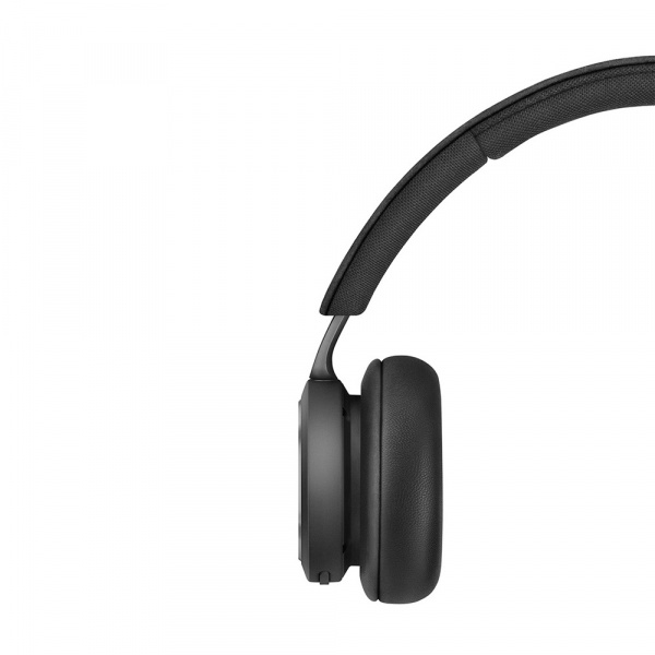 Bang Olufsen BeoPlay H8i Black