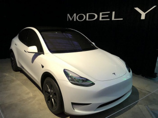 Tesla Model Y Performance All-Wheel Drive White