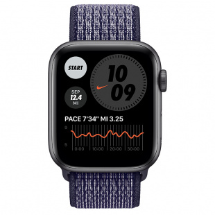 Apple Watch SE // 44мм GPS // Корпус из алюминия цвета «серый космос», спортивный браслет Nike светло-лилового цвета (2020)