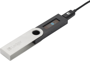 Аппаратный кошелек для криптовалют Ledger Nano S (Matte Black/Черный)