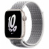 Apple Watch Series 8 // 45мм GPS // Корпус из алюминия цвета "сияющая звезда", спортивный браслет Nike цвета "снежная вершина/черный"